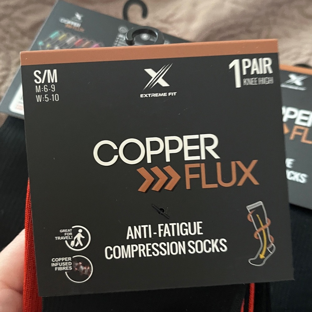 11 Pairs of Anti-Fatigue Compression Socks Copper FLUX
Unisex M (6-9) /W (6-10)